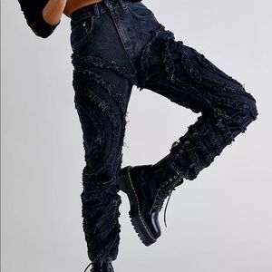 NWT Ragged Priest Gaze Jean charcoal size 28